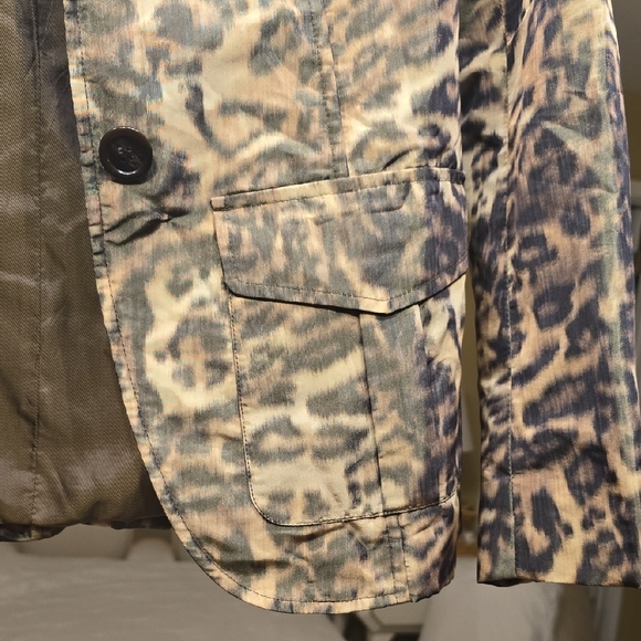 Lafayette 148 New York Animal Print Blazer EUC - Picture 5 of 16